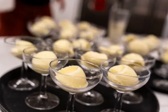 Coupes de dessert pour une réception à Bordeaux
