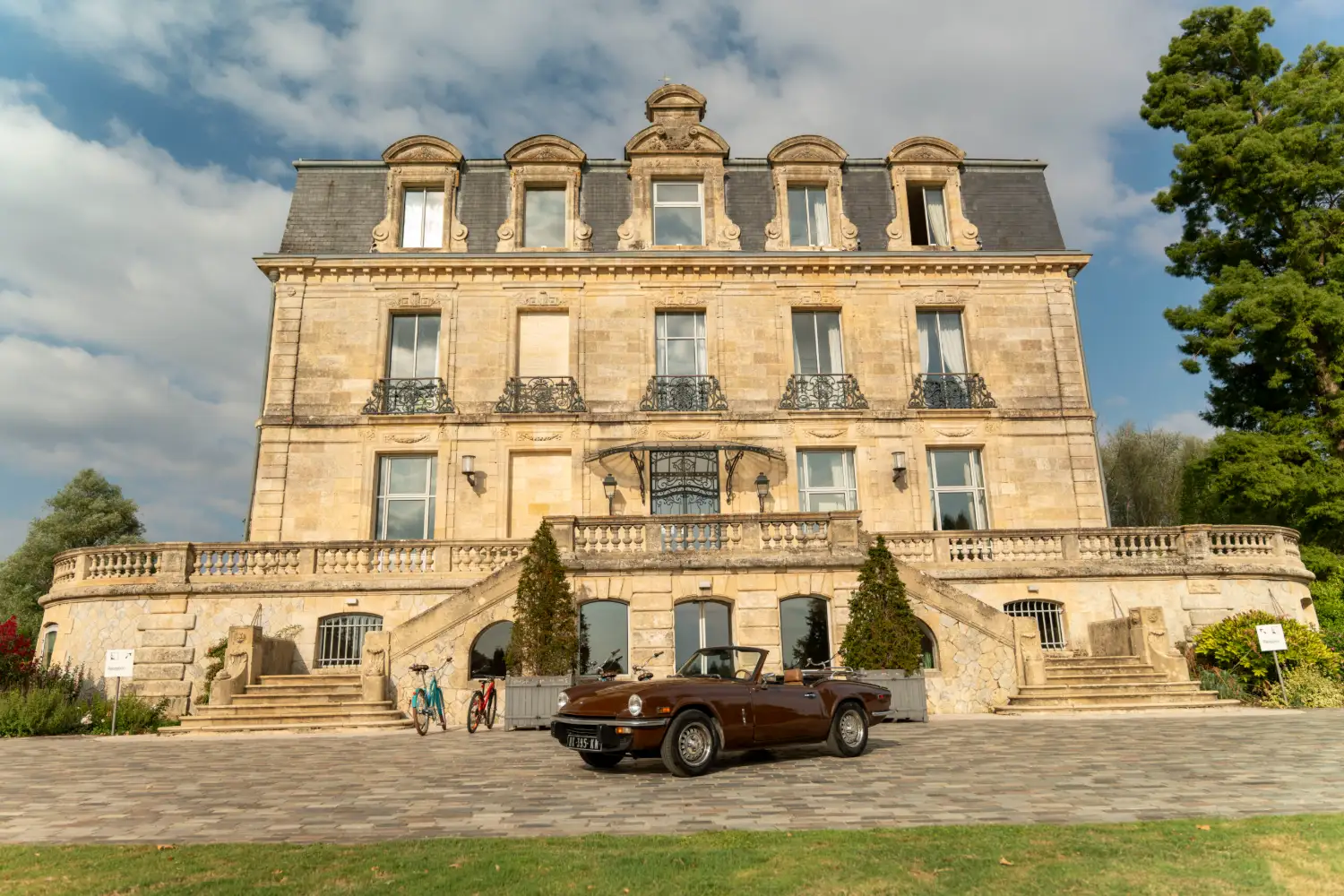 Château en Gironde accueillant une réception organisée par Chez Anna